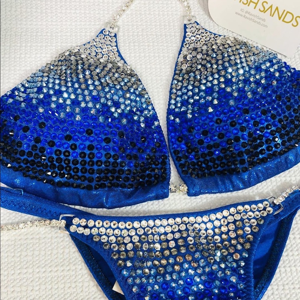 Competition Bikini View 2